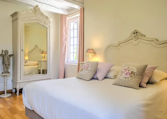 Le Petit Jean Saint-Jean-de-Côle